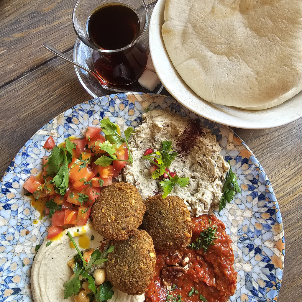 Restaurant image